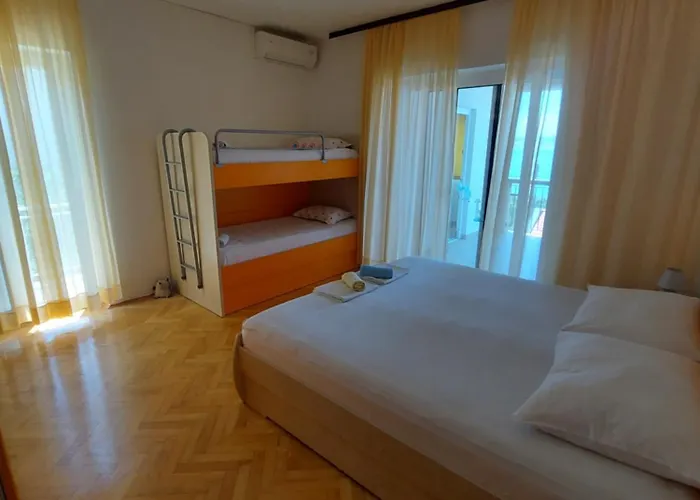 Bed & Breakfast Europa 3*