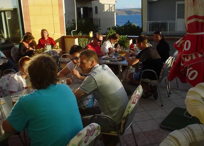 Bed & Breakfast Europa Starigrad Paklenica