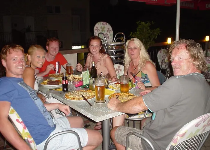 Europa 3* Стариград-Пакленица