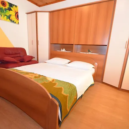 Europa 3* Starigrad Paklenica