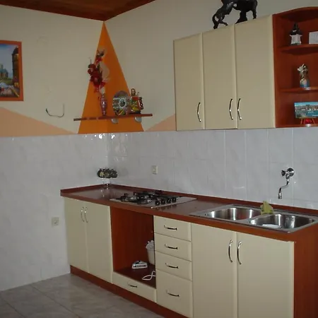 Europa 3* Starigrad Paklenica