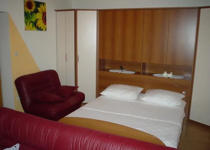 Bed & Breakfast Europa 3*